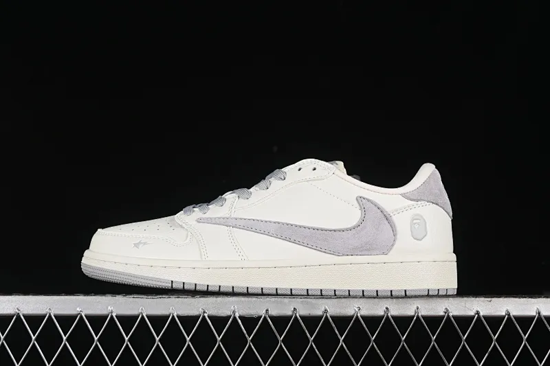 All categories Air Jordan Jordan series basketball shoes Air Jordan 1 Low High-end customized low-top sneakers Travis Scott x Fragment Design x Air Jordan 1 Low OG SP AJ1 Joe 1 Bape joint-rice gray pig eight hook low-top cultural casual sneakers JH6088-701
